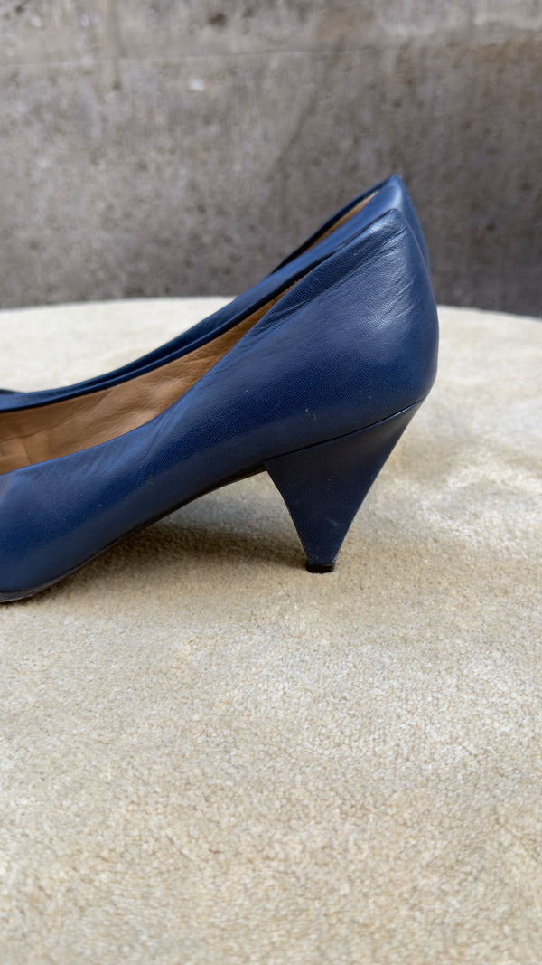 Navy blue Charles Jourdan pumps