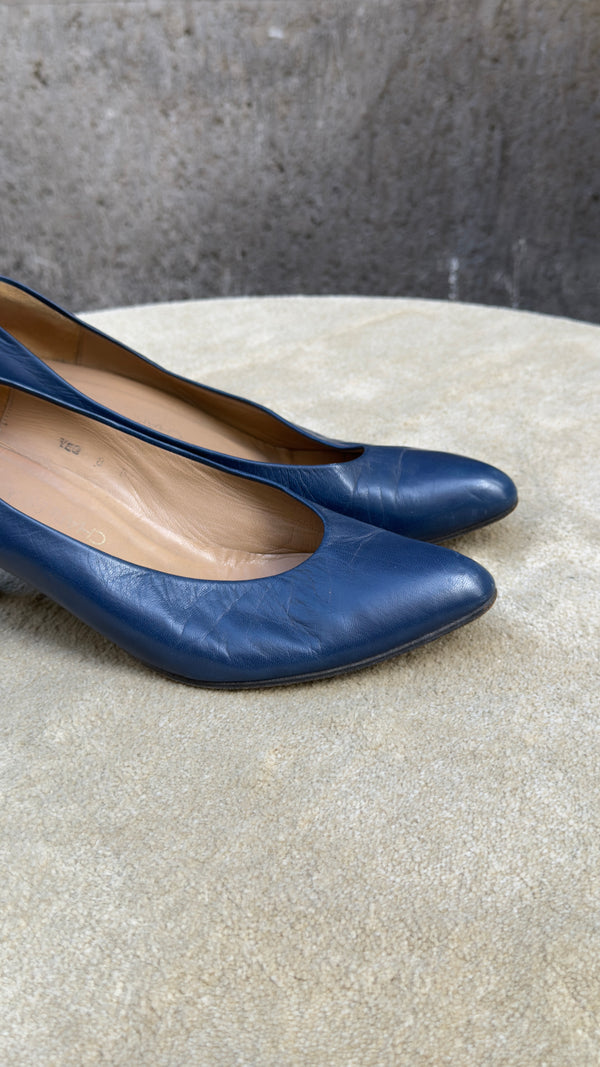 Navy blue Charles Jourdan pumps