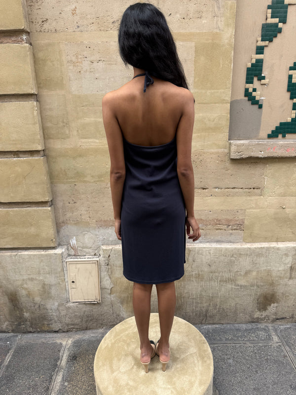 Backless dress