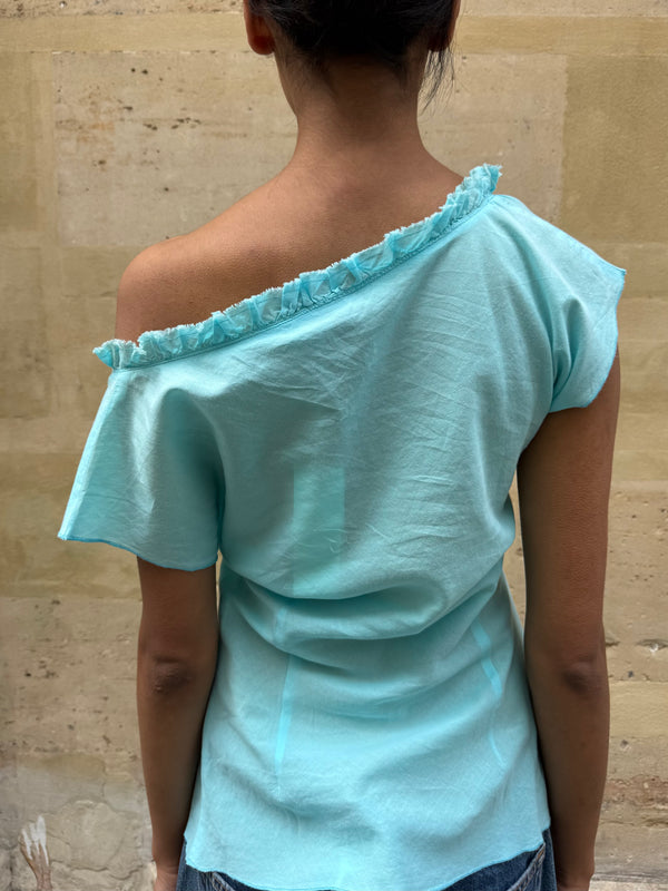 Blue top