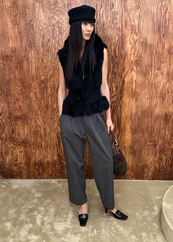 Kaki pleated trousers