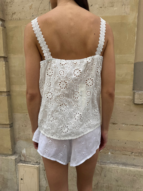 Embroidered set