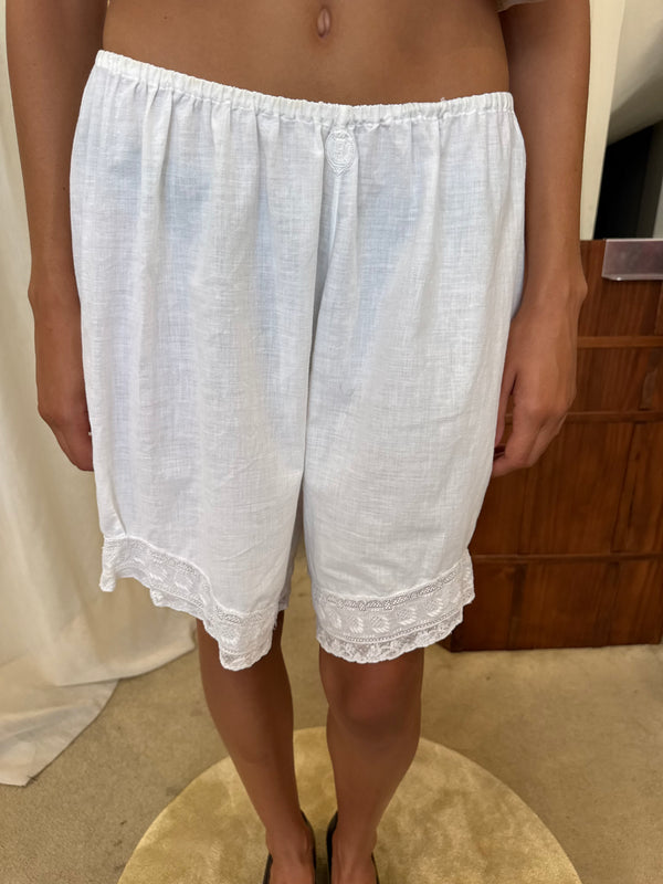 Embroidered shorts
