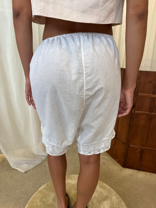 Embroidered shorts