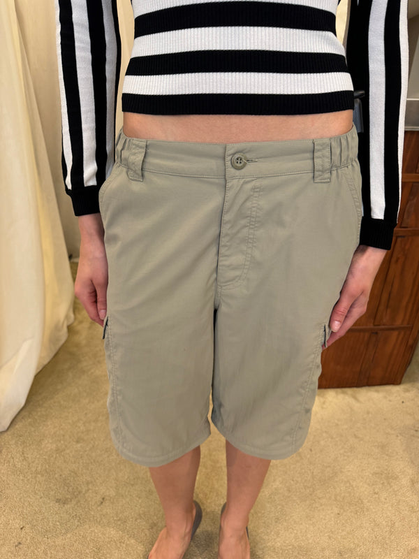 Cargo bermuda shorts
