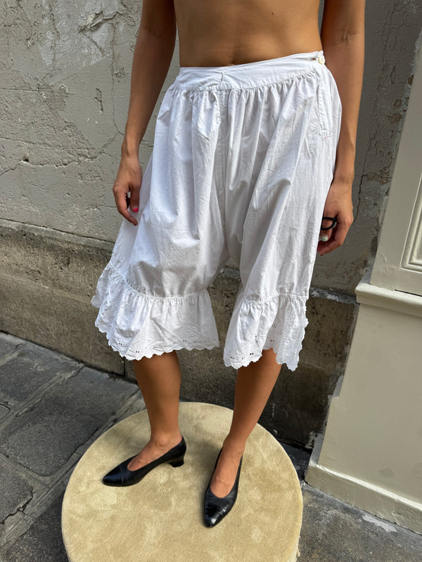 Vintage capri trousers